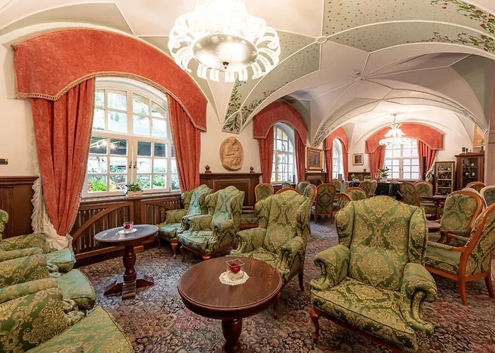 Hotel Dolomiti Schloss