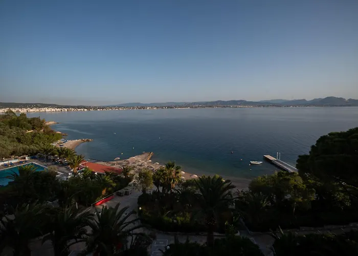 Pappas Hotel