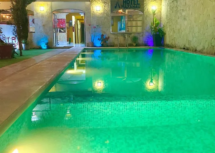 Hotel Mayahau Coba