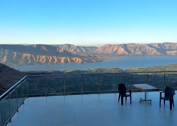 Sharayu Holidays Valley View