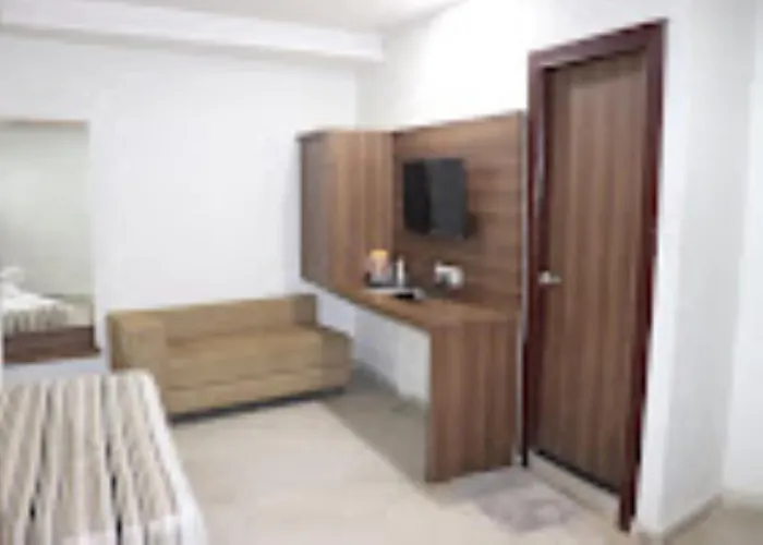 Hotel Rajpath Inn