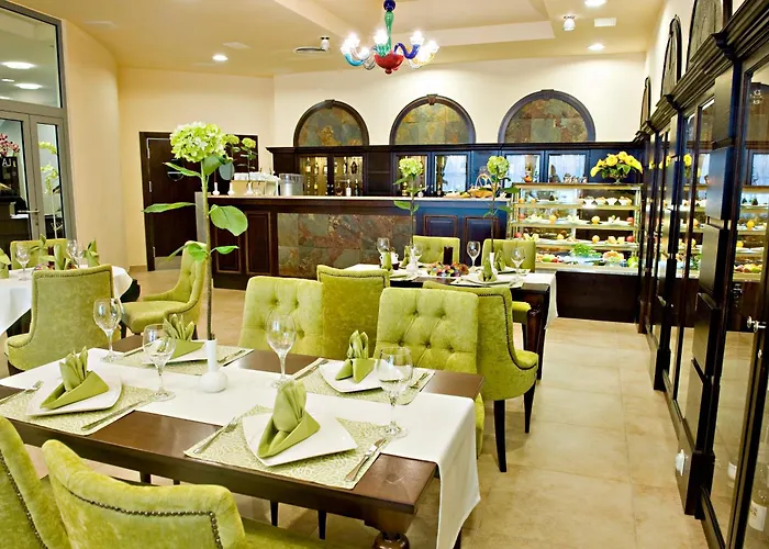 Hotel Prezydencki 3-Star