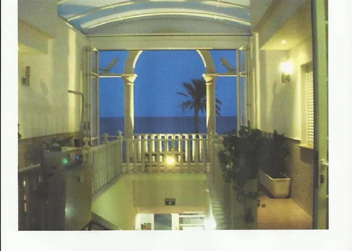 Hotel Donde Caparros