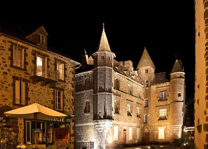Logis Hotel Restaurant & Spa Les Remparts