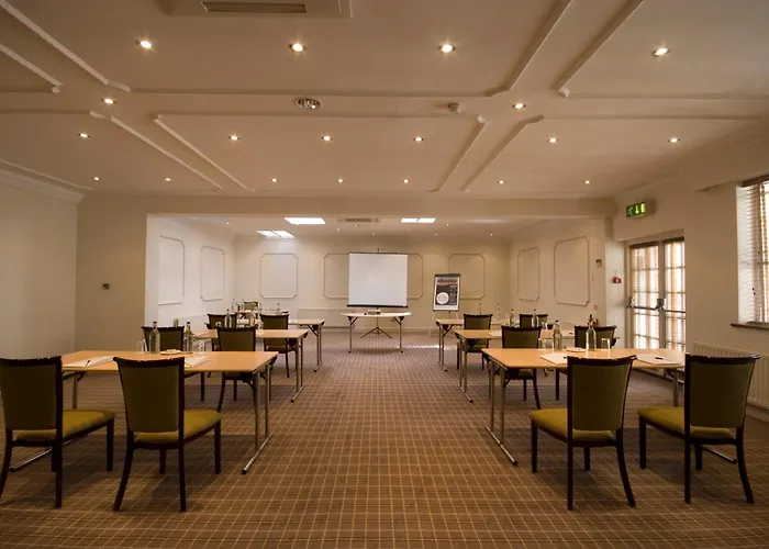 Cotswold Lodge Hotel