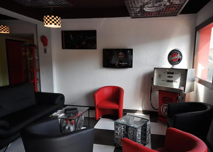Enzo Hotels Pont-A-Mousson