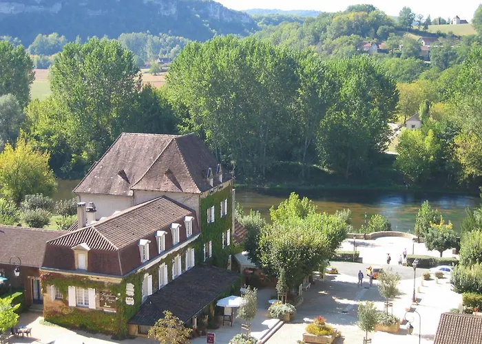 Hostellerie Du Passeur - Hotel & Restaurant - Climatisation Et Piscine Chauffee