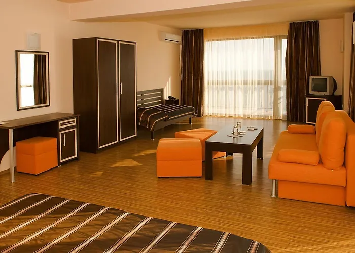 The American Hotel
