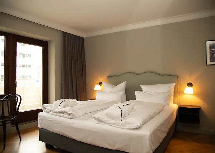 Mimosa Hotel
