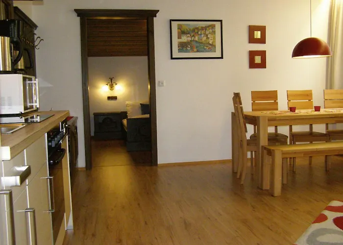 Hotel Unterbrunn Apartments & Gaestehaus