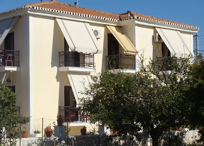 Hotel Aris