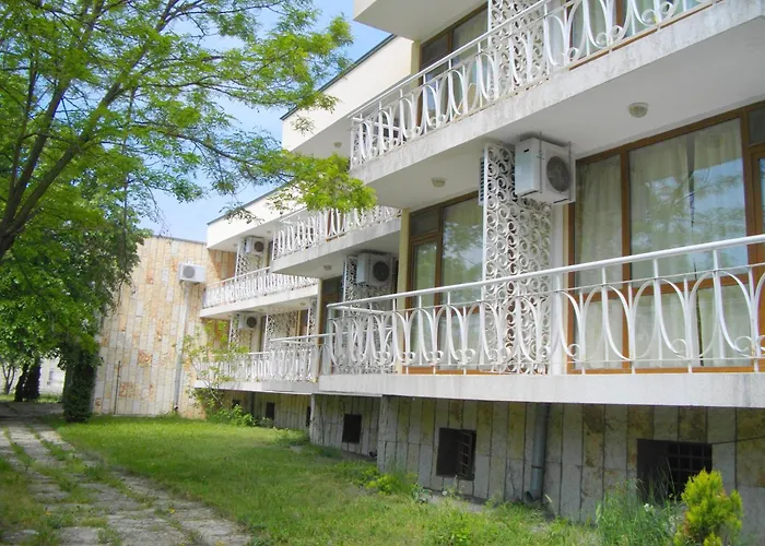 Sunshine Pearl Family Hotel