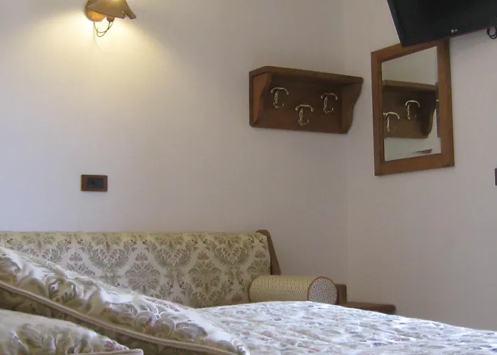 Hotel Villa Plinia