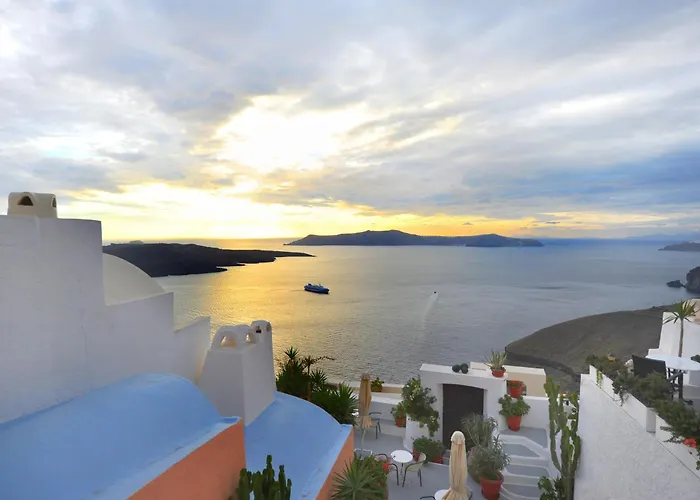Kavalari Hotel - Adults Only Firá