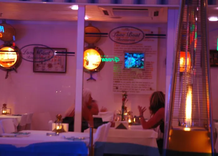 Devamli Hotel