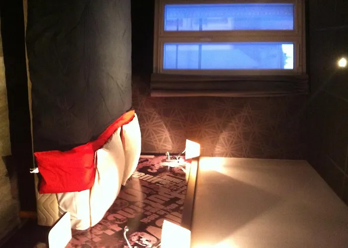 Cafe Hotel De L'Avenir