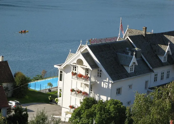 Hofslund Fjord Hotel