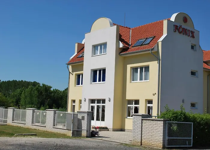 Fonix Hotel