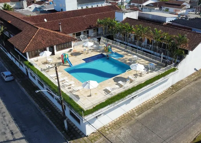 Golfinho Plaza Hotel