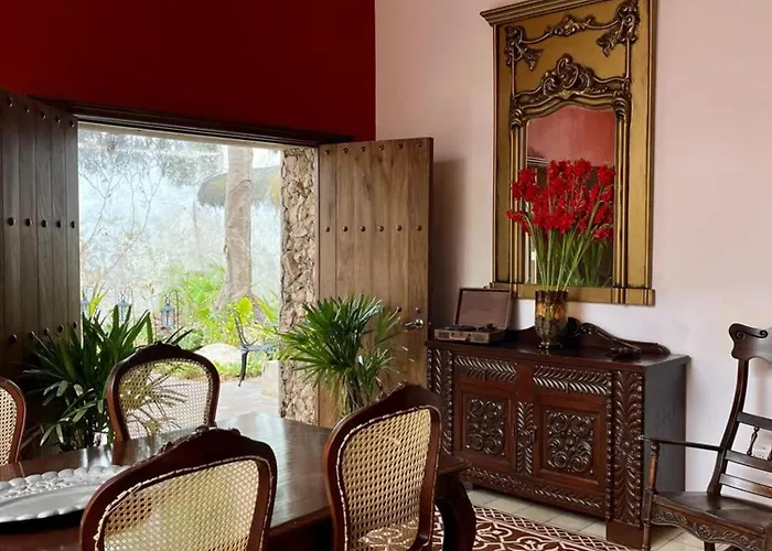 Hotel & Hostal Boutique Casa Garza