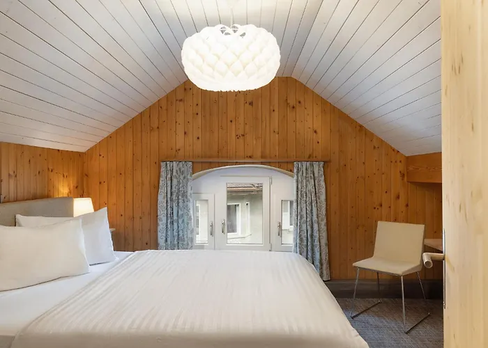 Hotel Krone By B-Smart