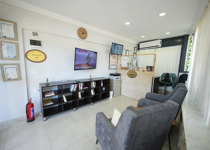 Akbuek Tas Otel