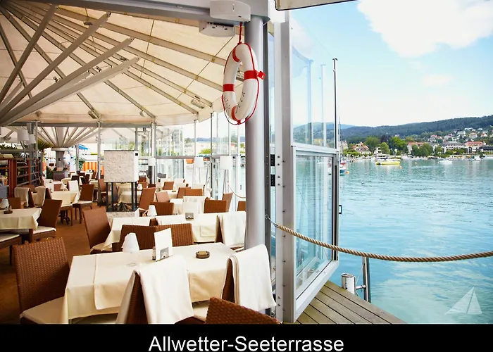 Hotel-Restaurant "Veldener Traumschiff" Direkt Am See In 2Min Im Zentrum