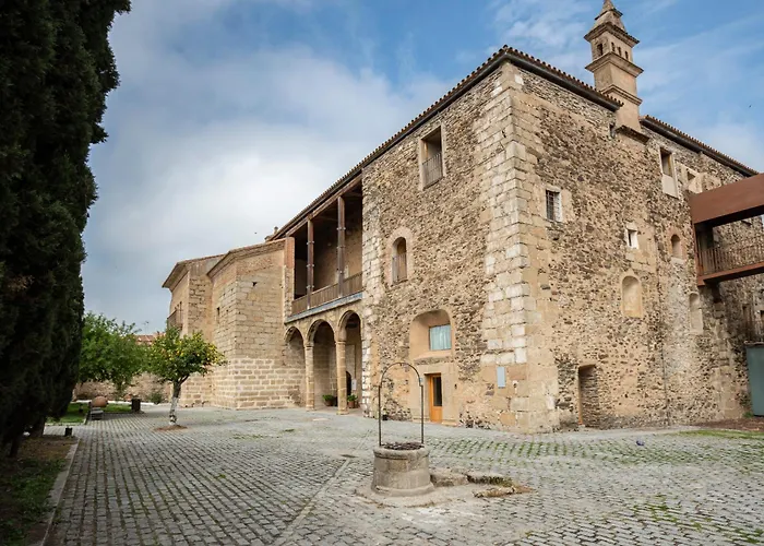 Hotel Puente De Alconetar
