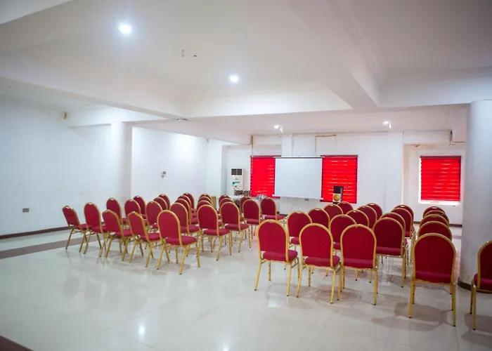 Roses Regency Hotel And Suites