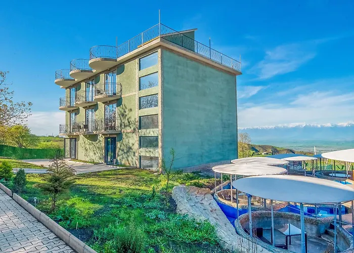 Villaggio Mirzaani Resort