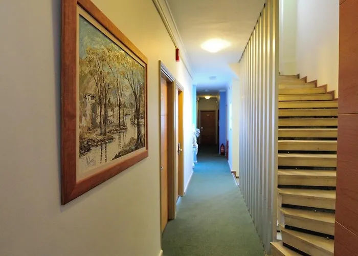 Adonis City Hotel