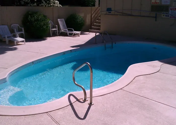 Colorado River Value Inn