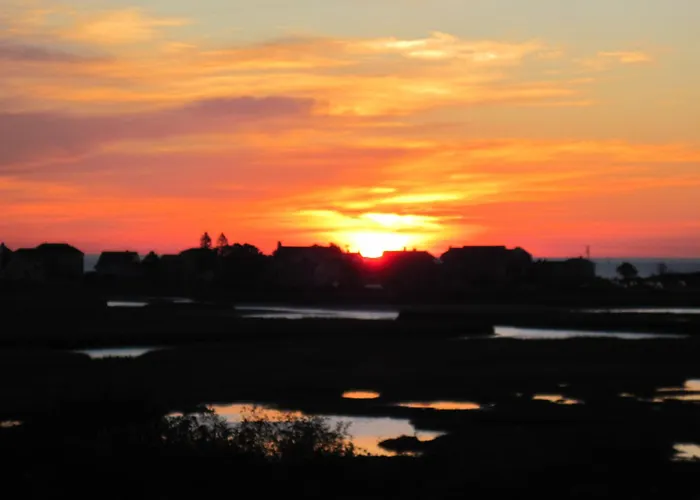 Mariner Resort