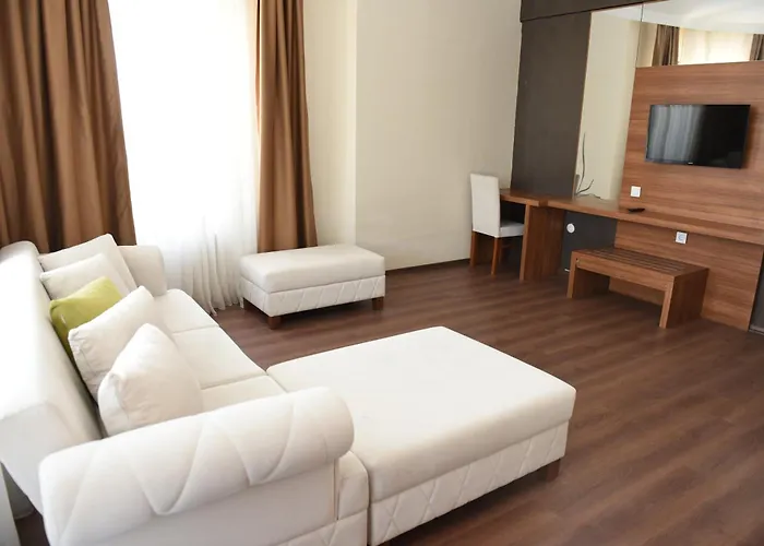 Carpediem Diamond Hotel