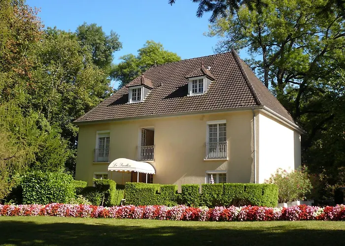 Chateau De Rigny