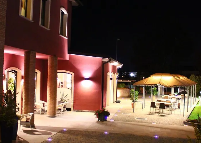 Albergo Delle Industrie