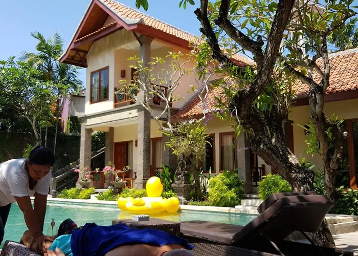 Puri Mesari Hotel
