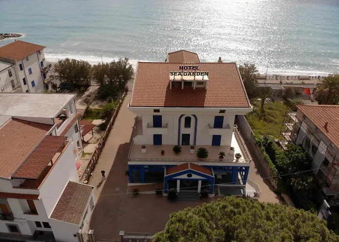 Sea Garden Hotel