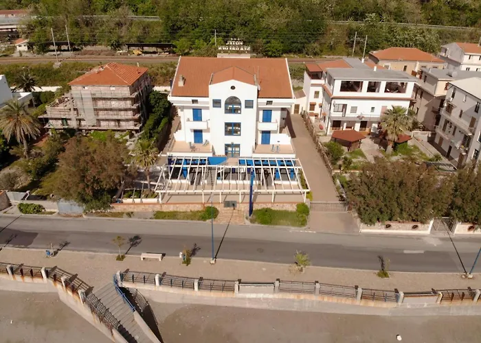 Sea Garden Hotel