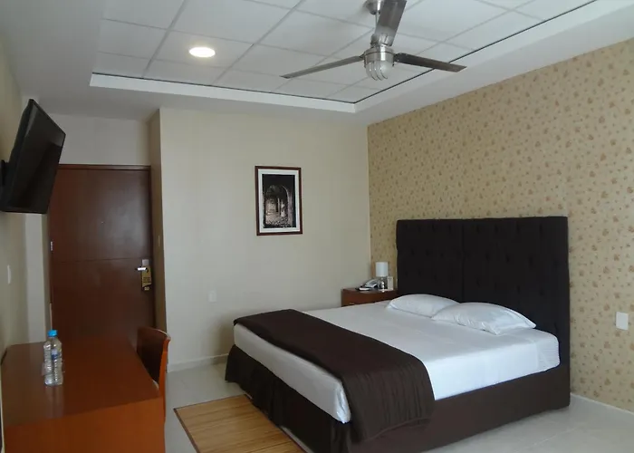 Hotel Civic Express