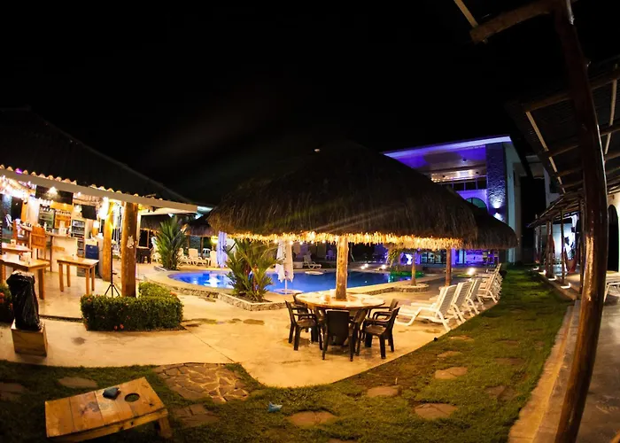 Show Pony Ranchero Resort - Boutique Beach Hotel