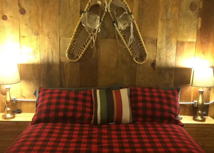 Shaver Lake Village Hotel