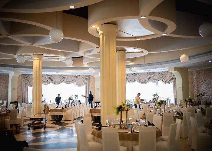 Black Tulip Hotel