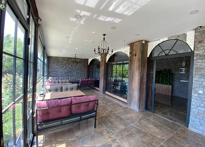 Bossport Hotel
