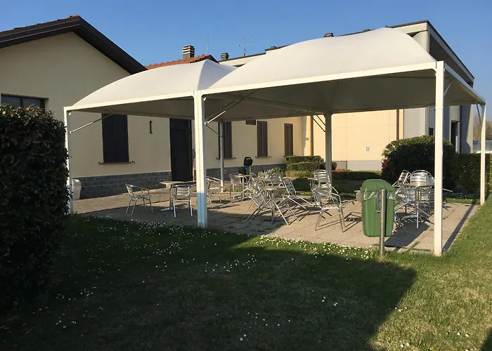 Groane Hotel Residence