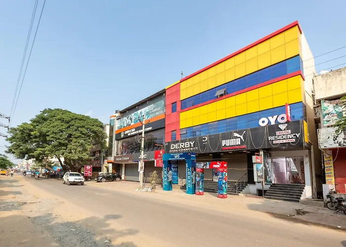 Oyo 19396 Cristal Residency