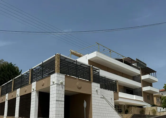 Selefkos Palace