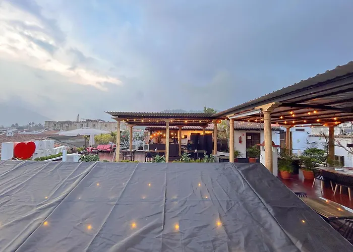 El Carmen Hotel