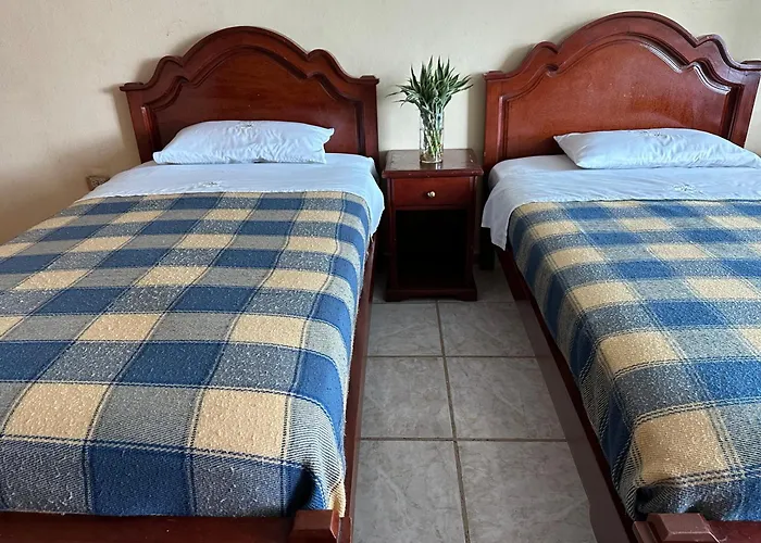 Kanoas Hostal
