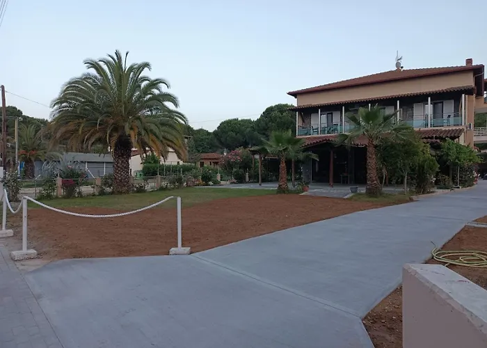 Itamos Migdanis House